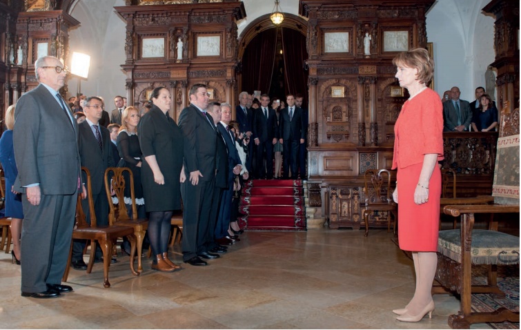 furnizor casa regala