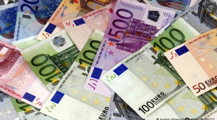 ROMALIMENTA anunță donații de peste 2 mil. de lei și 2 mil de euro romalimenta