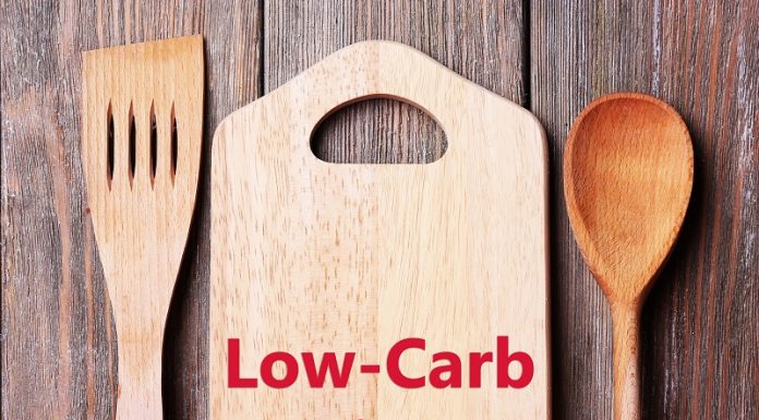 Dieta Keto este o „sabie cu două tăișuri” în lupta împotriva cancerului, sugerează cercetările