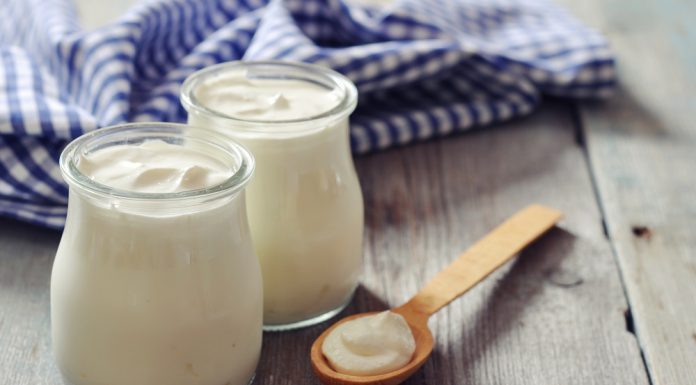 Gigantul Danone îl atacă pe rivalul Chobani într-o piață aflată în plină explozie