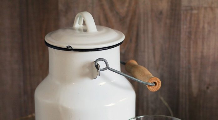 Ingredientele lactate au cea mai mare cerere pe fondul COVID-19, spun expertii lapte