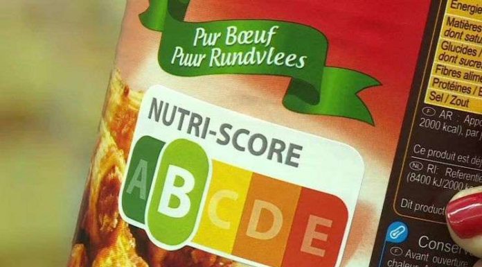 Se poate lega Nutri-Score de standardul cu privire alimentele ultraprocesate? semaforul. NutriScore