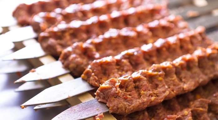 Proiect de act normativ care să reglementeze strict piața produselor halal și koșer Uniunii Europene