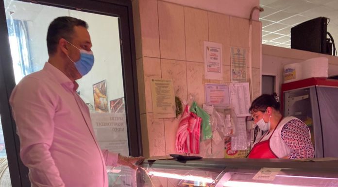 15.05.2020: Au fost controlați 15 operatori economici, cărora le-au fost aplicate 22 de sancţiuni contravenţionale din care: 20 de amenzi contravenţionale în valoare de 218.000 lei şi 2 avertismente.