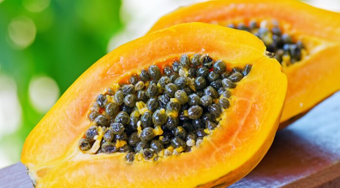 Papaya ajută la tratarea febrei dengue