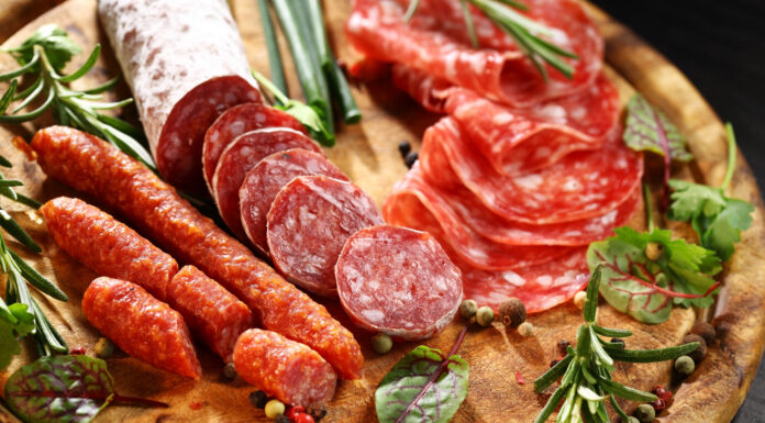 Mihaela Bilic: Mezelurile sunt o supercarne