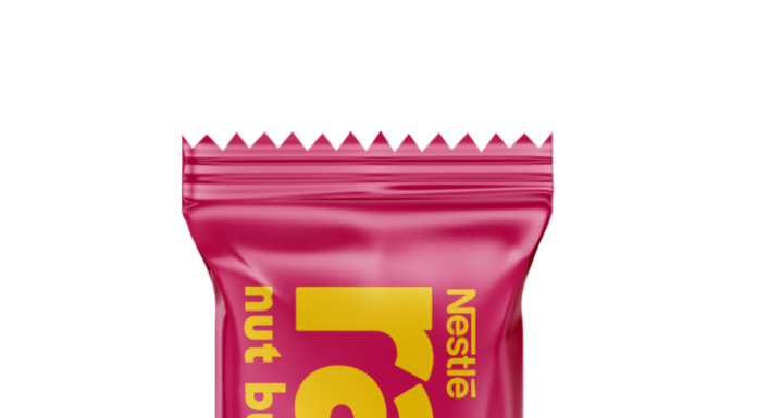 Nestlé lansează noi batoane reci de ciocolată cu unt de nuci