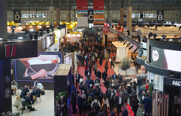 Alimente funcționale și inteligență artificială la Alimentaria 2024