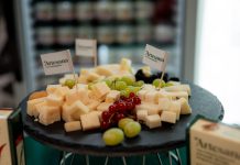 Hai cu noi în culisele producției de lactate – ROASHOW 2026 🫐 vizită de documentare la fabrica Artesana