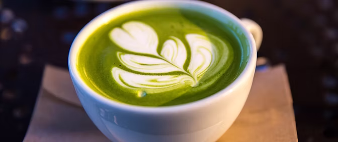 Joc, set, matcha: Pudra verde cucerește lumea Matcha